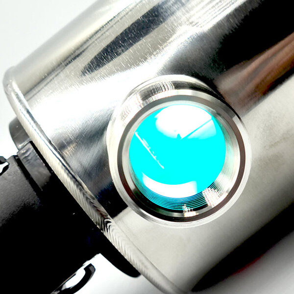 Vniřní zaření uvnitř komory UV lampy VIQUA